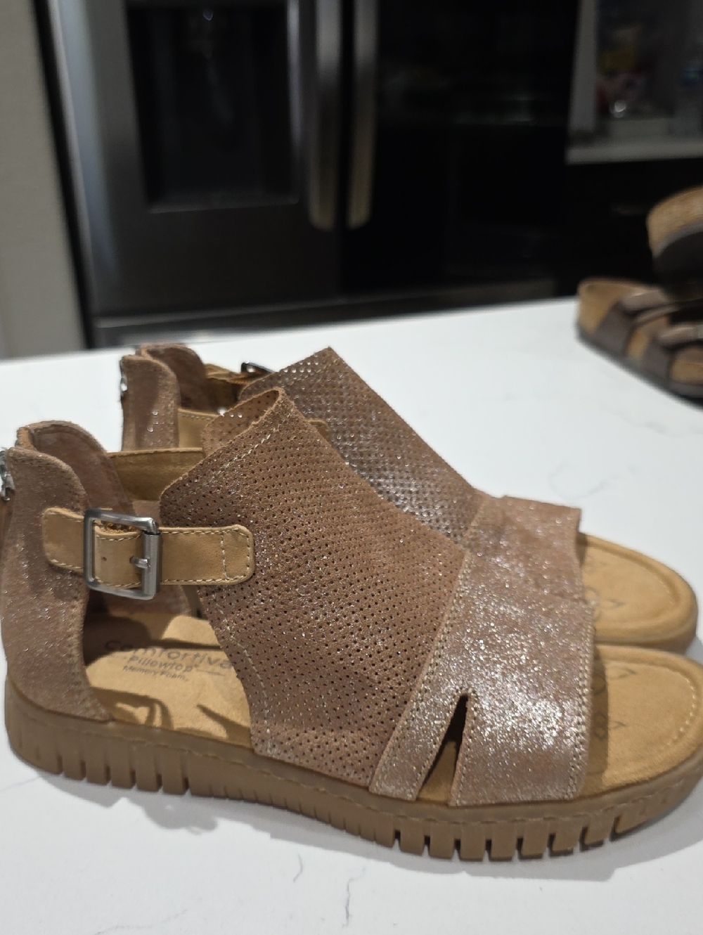 Comfortiva Shimmery Tan Buckle Sandals Size  8.5